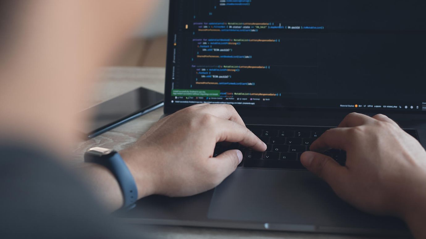 Bild zu KI in der Webentwicklung